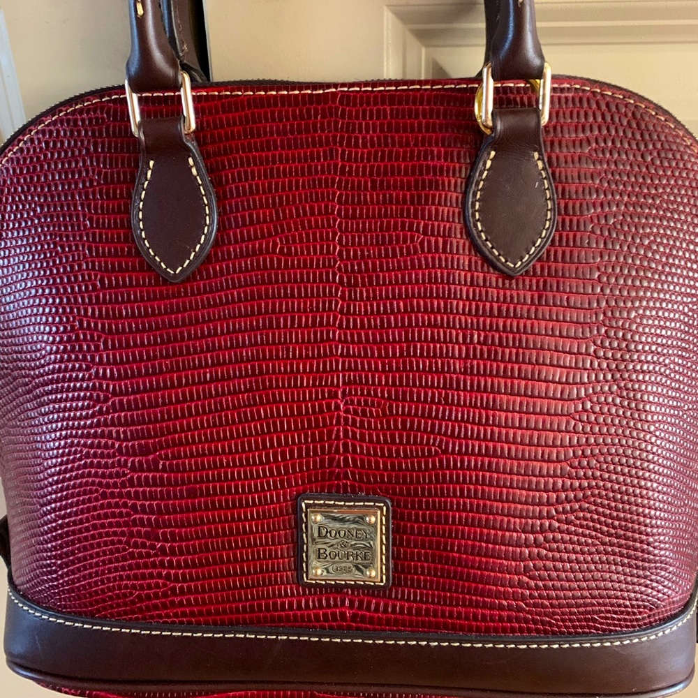 New Dooney & Bourke Lizard Embossed Zip Zip Satchel